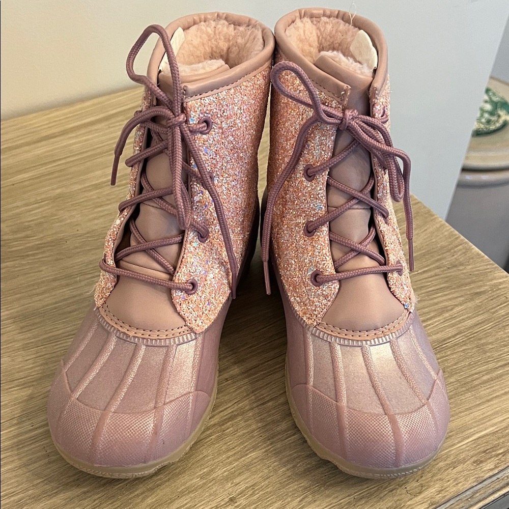 Wonder Nation Girls size 3 Pink Glitter Duck Boots. Exc condition